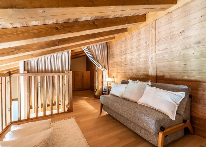 Celosia - By Emerald Apartamento Chamonix